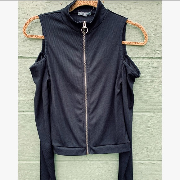 Charlotte Russe Tops - Black Zip Up Cold Shoulder Top